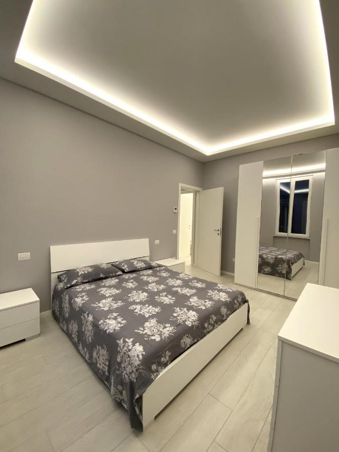 Casa Dante: Oneglia Centro-Marina-Spiagge Lejlighed Imperia Eksteriør billede