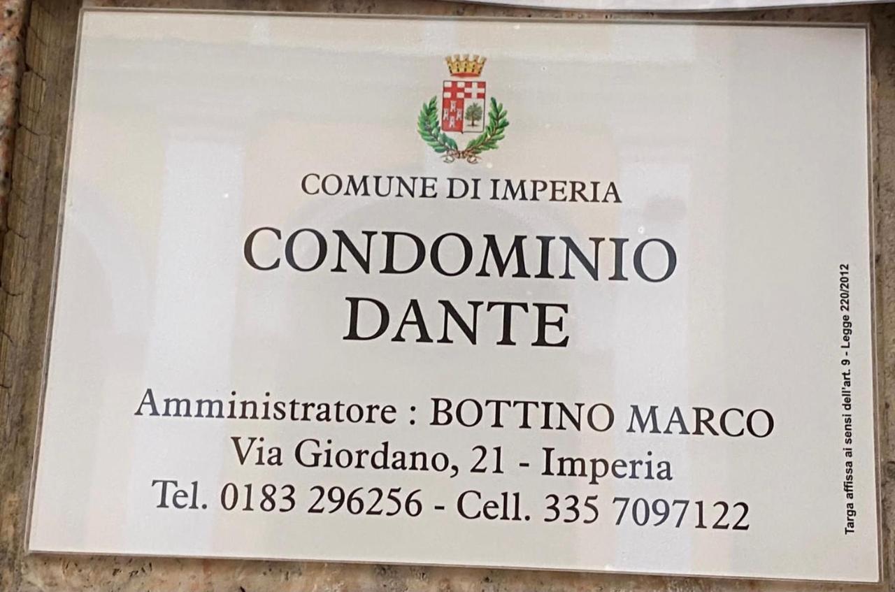 Casa Dante: Oneglia Centro-Marina-Spiagge Lejlighed Imperia Eksteriør billede